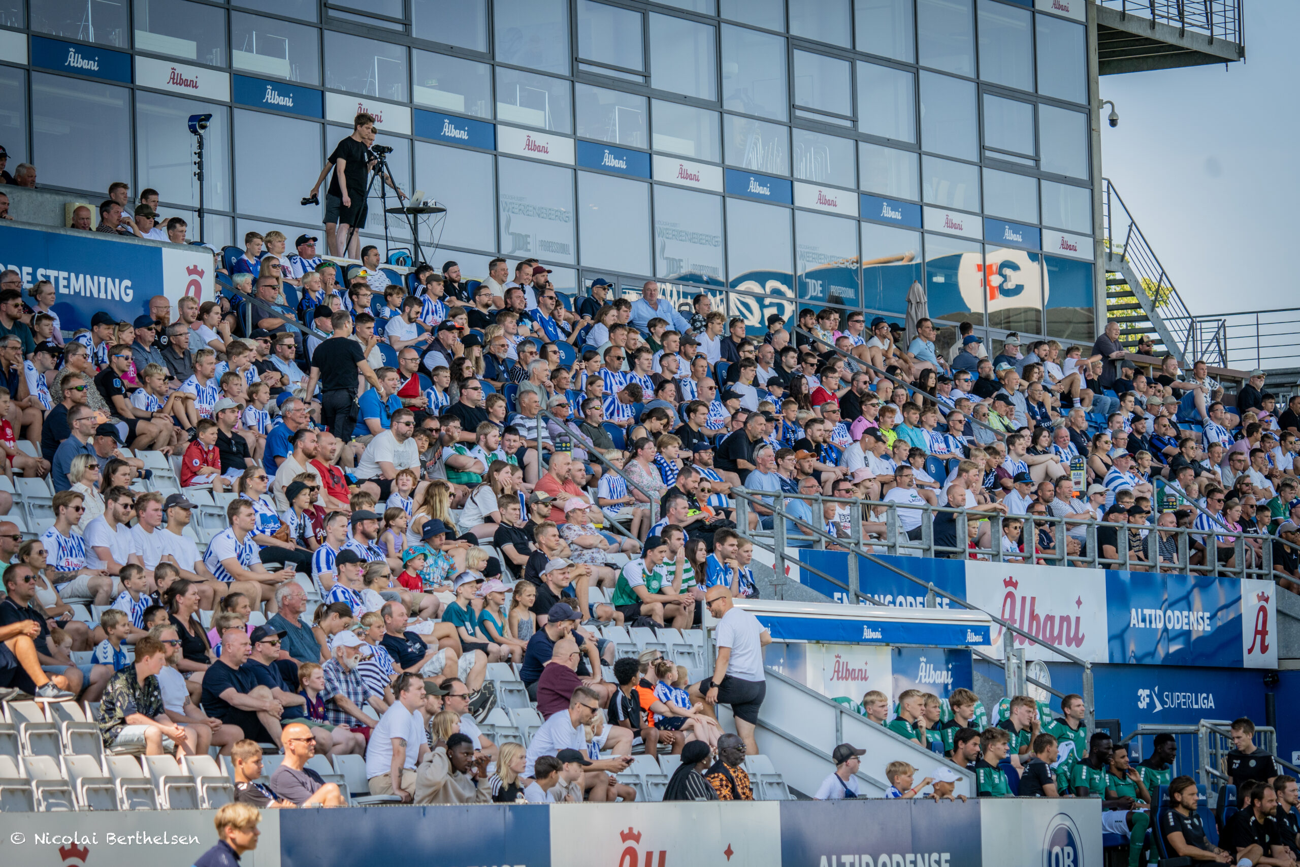 Podcast OB FF (Livekommentering af træningskamp) Stemmer